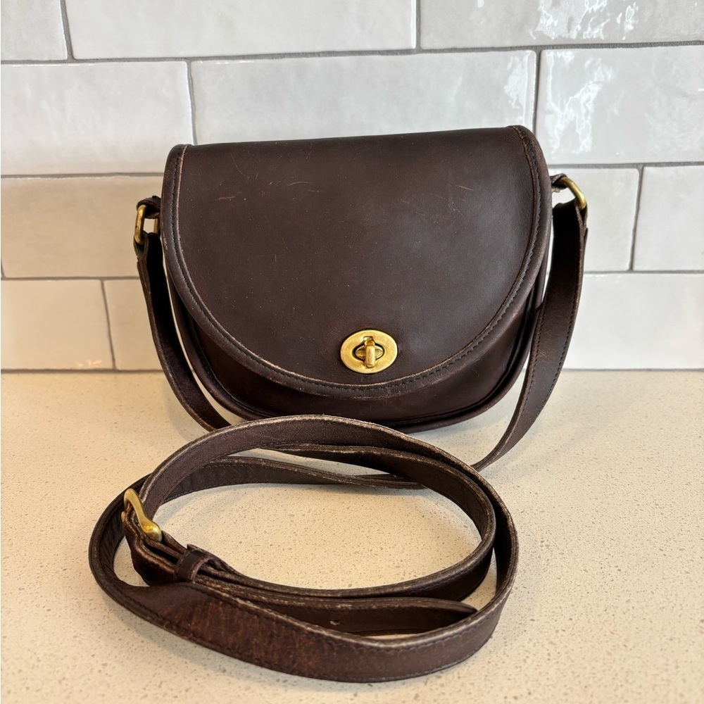 Vintage COACH Watson Dark Brown Smooth Leather Small Flap Crossbody Bag #9981